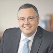Jürgen Wiesmaier sieht in der Förderung neuer Event­formate eine große Chance für die compeople AG, ihr Fachwissen im Austausch mit externen Fachexperten weiterzuentwickeln.