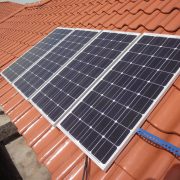 flickr.com; Marufish Solar Panel/ https://flic.kr/p/dH6FW3; Veröffentlicht unter: https://creativecommons.org/licenses/by-sa/2.0/