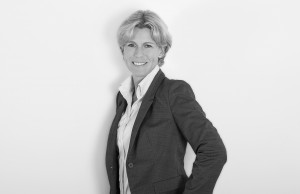 Stefanie Wagner-Fuhs, seit August 2014 Chief Market Officer bei Namics: „Heute stehen Unternehmen vor der Herausforderung, die eigene Systemlandschaft auf neue Anforderungen des digitalen Geschäfts auszurichten. Wer diese Aufgabe bewältigen will, braucht sowohl IT-Wissen als auch Marketingerfahrung."